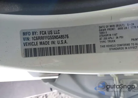 2025 Ram 1500 Big Horn 4X4 5'7 Box from USA, damaged, VIN 1C6RRFFG5SN548576